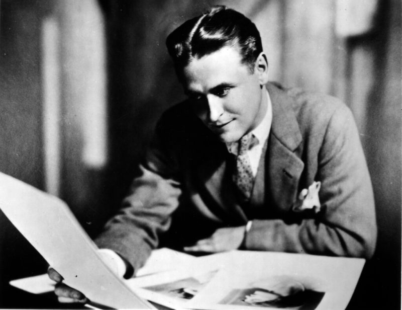 Chân dung nhà văn Francis Scott Fitzgerald